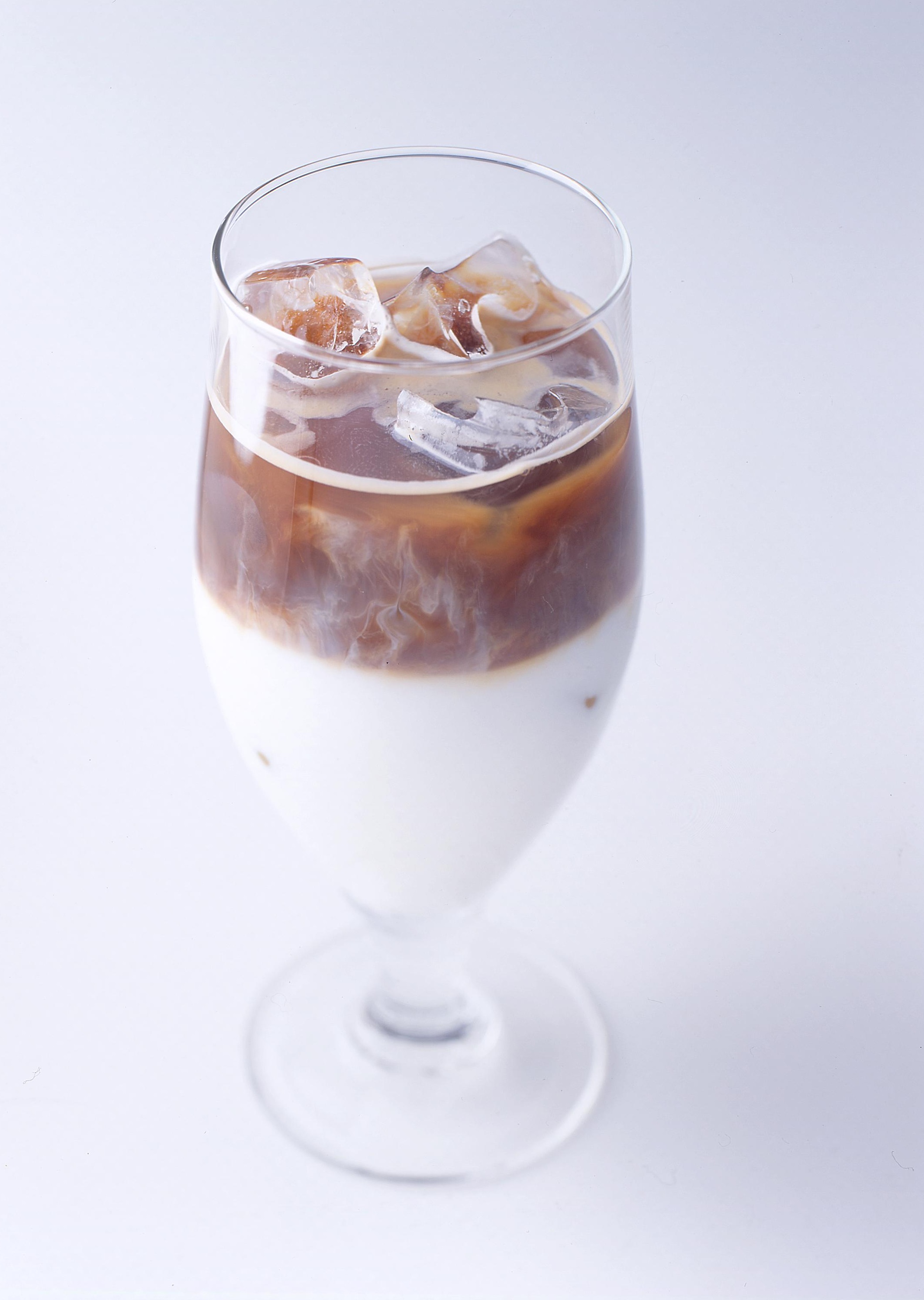 全自動コーヒーマシン】アイスメニューの作り方（レシピ） FAQ | DeLonghi